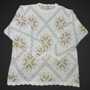 Vintage Nutcracker Christmas sweater white gold silver snowflakes large tunic